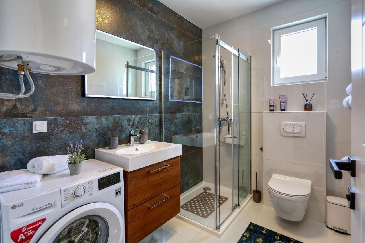 Luxury Apartments Hills ויר מראה חיצוני תמונה
