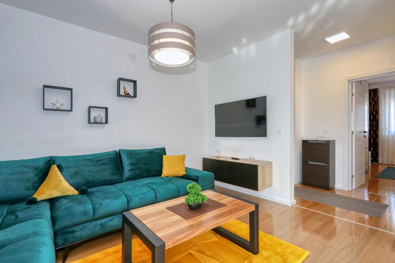 Luxury Apartments Hills ויר מראה חיצוני תמונה
